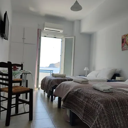 Panormos View בית נופש *