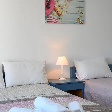 בית נופש Panormos View *